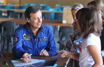 Le spationaute Michel TOGNINI, parrain de nos activités aéronautiques et spatiales !
